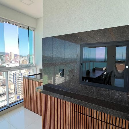 Cobertura Com Belissima Vista Para O Mar E Jacuzzi Itapema Dış mekan fotoğraf