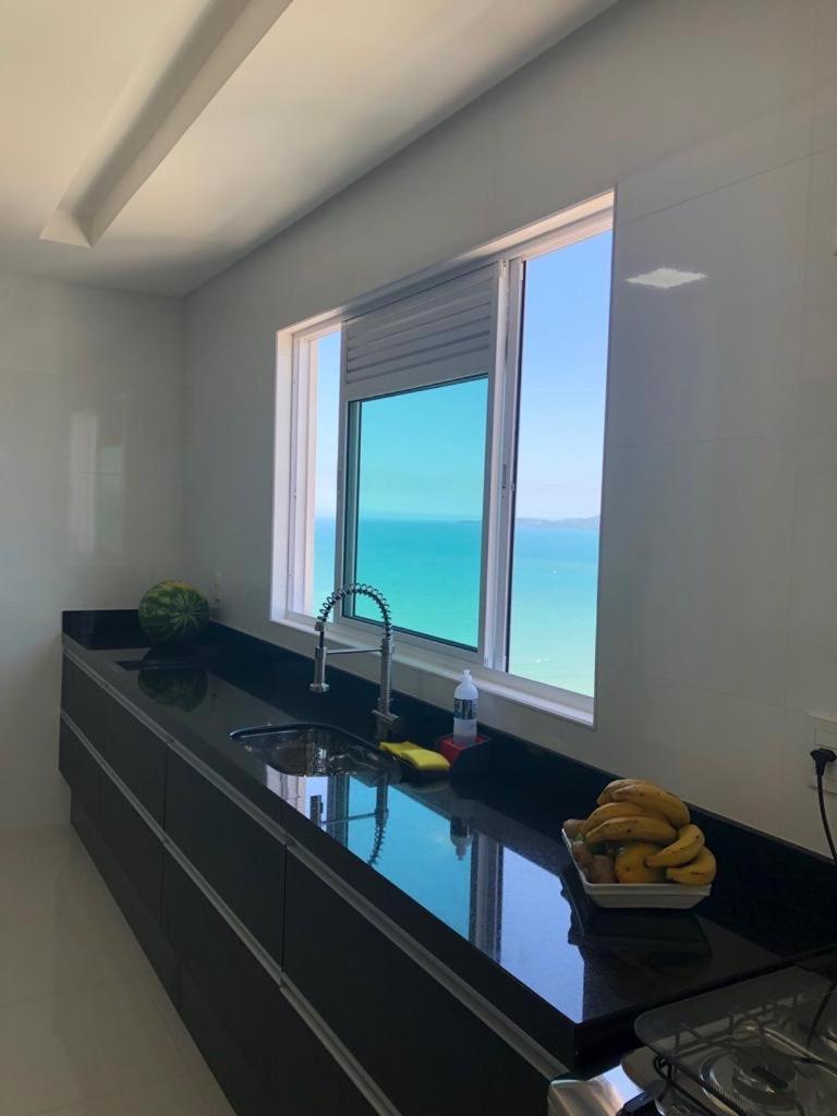 Cobertura Com Belissima Vista Para O Mar E Jacuzzi Itapema Dış mekan fotoğraf