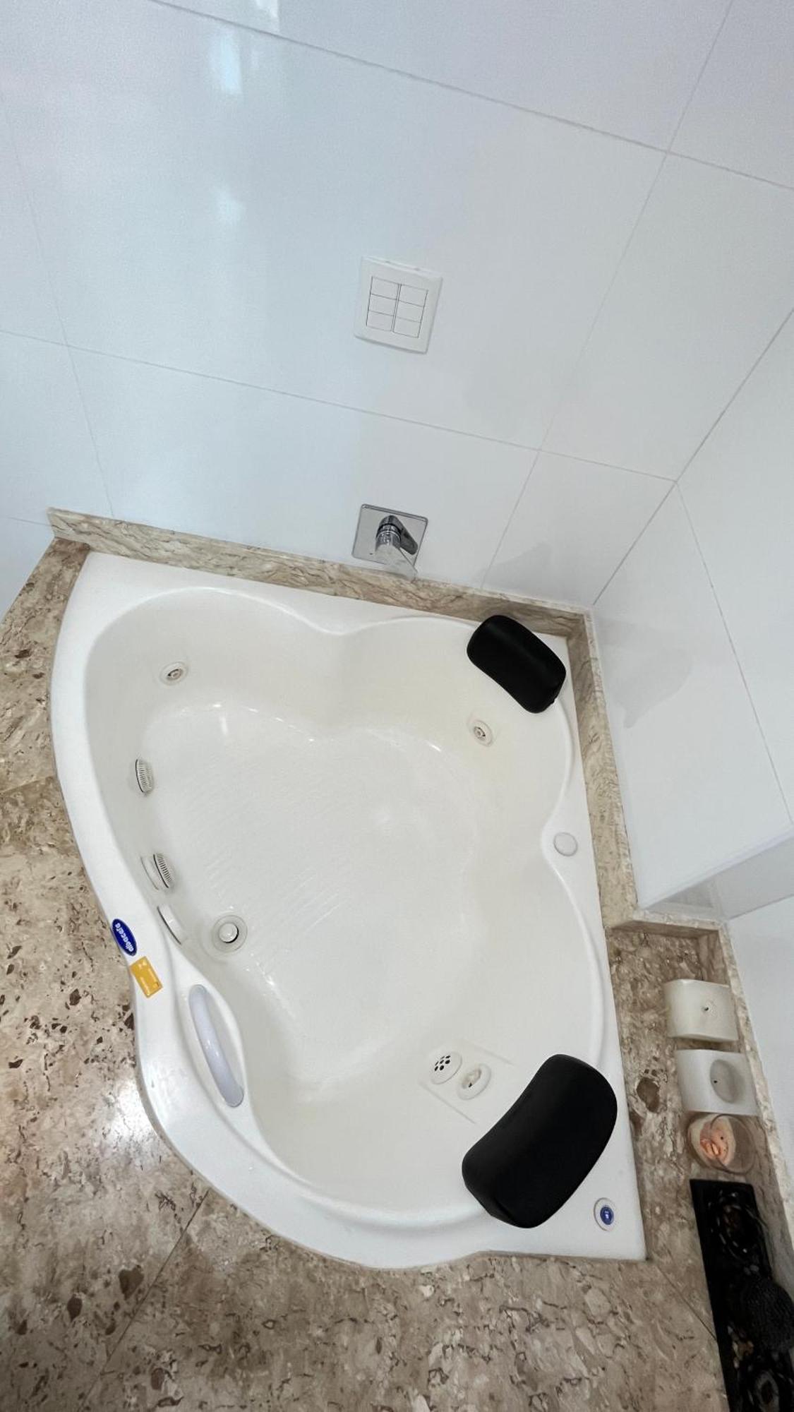 Cobertura Com Belissima Vista Para O Mar E Jacuzzi Itapema Dış mekan fotoğraf